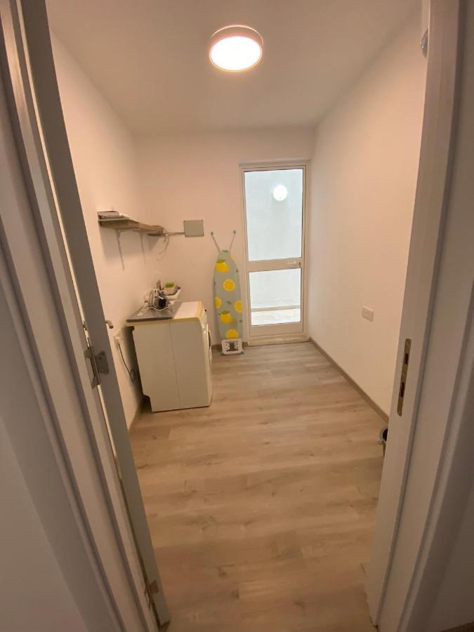 Modern Apartment With Large Outdoor Area - Sleeps 7, Close To Malta International Airport Luqa Exterior foto